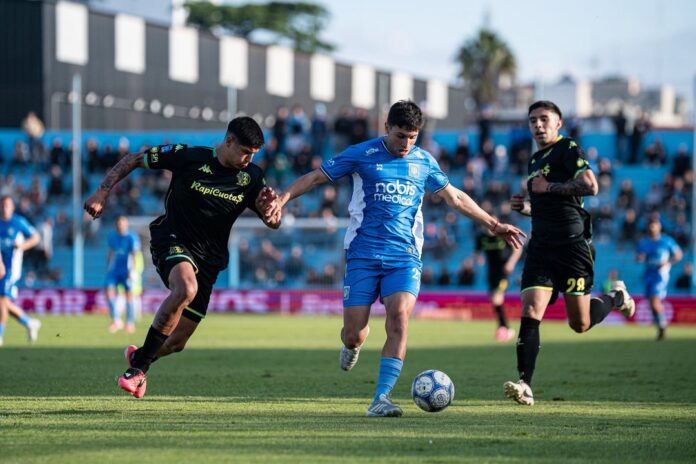 Aldosivi Se Complica en su Lucha por la Permanencia Tras Caer ante Estudiantes