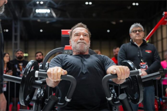 Arnold Schwarzenegger: A los 79 años, el gimnasio como clave para construir fortaleza