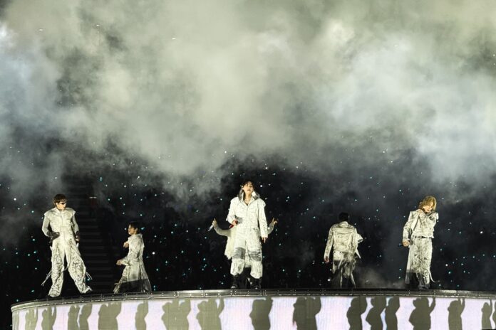 BTS Deslumbra en su Primer Show en Argentina: Un Espectáculo de K-Pop que Dejó Huella