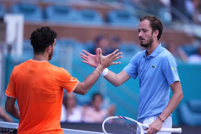 Cerúndolo y Medvedev: Todo listo para el emocionante duelo en Pekín