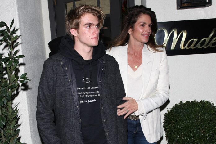 Cindy Crawford se pronuncia tras la muerte de su hijo Presley Gerber: «Hasta que nos volvamos a encontrar»
