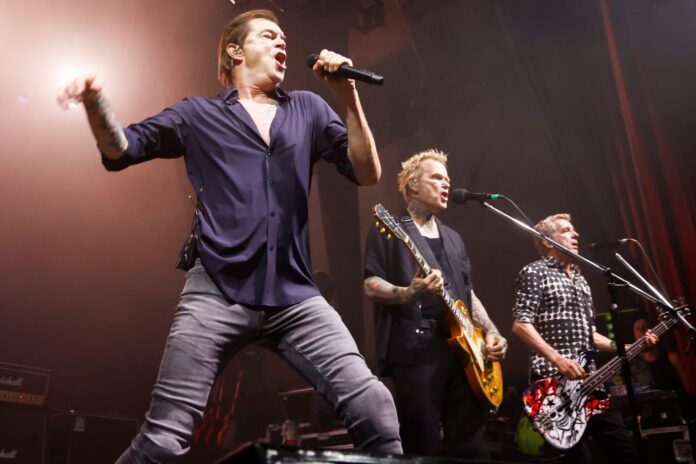 Die Toten Hosen inicia su despedida con un show sorpresa en Argentina