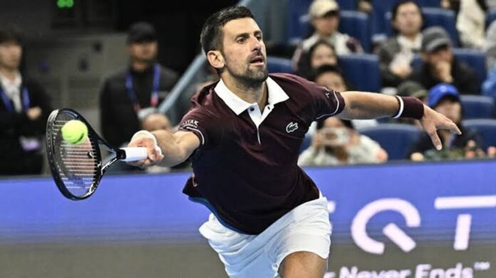 Djokovic Remonta y Asegura su Lugar en Cuartos del ATP 500 de Pekín