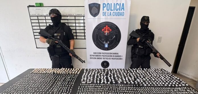 Duro golpe al narcotráfico: Policías de la Ciudad incautan drogas en el Barrio 31