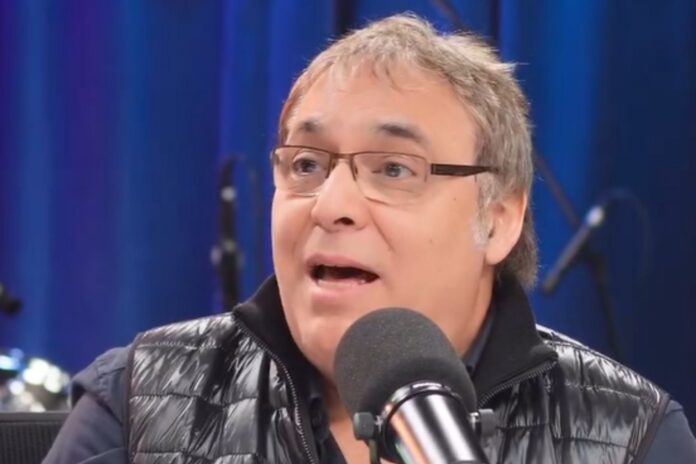 Gabriel Rolón: La Búsqueda del Deseo en la Construcción de la Identidad