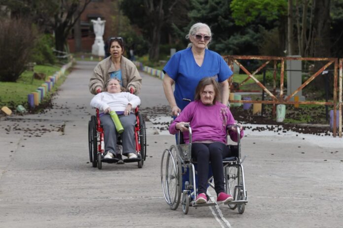 Gobierno regulariza deuda con Cottolengo Don Orione a días de la visita del Papa
