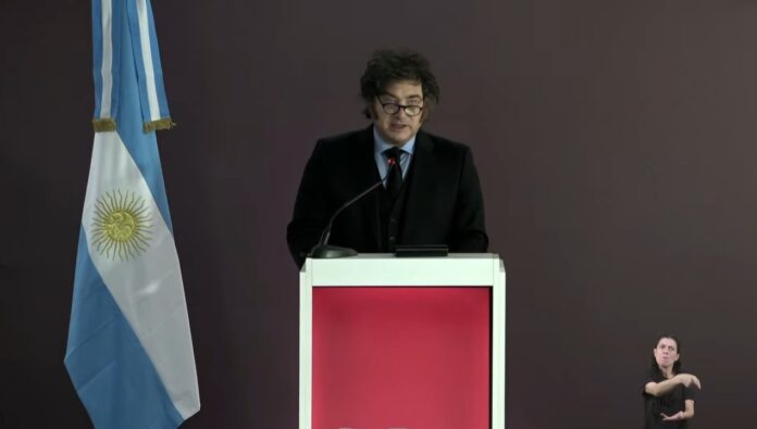 Javier Milei respalda el RIGI y critica a la oposición durante inauguración de planta de litio