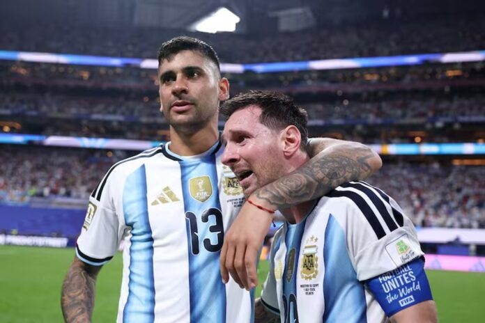 La emotiva despedida de Cristian Romero sobre Messi: «Nunca se puso por encima de nadie»