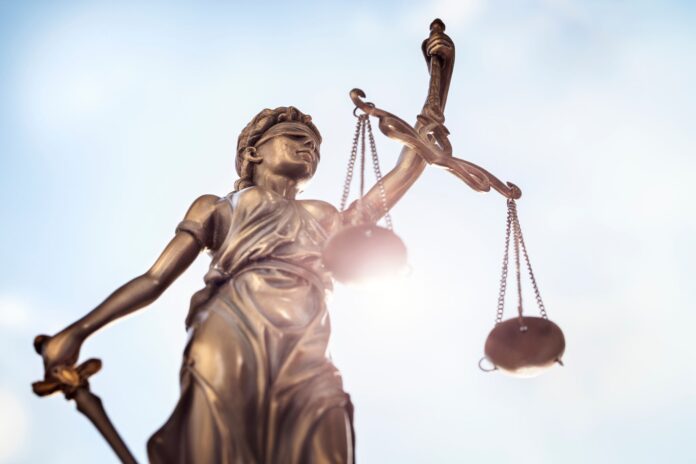 La Justicia como Pilar Fundamental de la Democracia