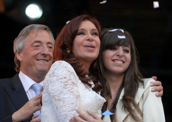 Los Sauces: La Inmobiliaria Familiar Kirchner con Denuncias de Lavado de Dinero