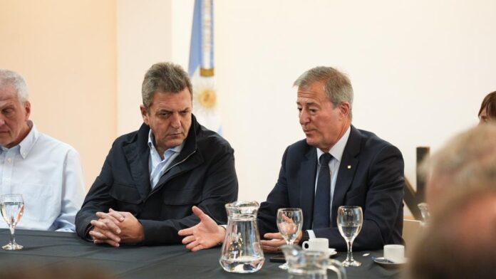 Massa advierte sobre la crisis universitaria en reunión con rectores