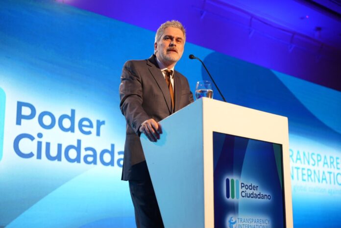 Poder Ciudadano Alza la Voz Contra la Impunidad en su Cena Anual