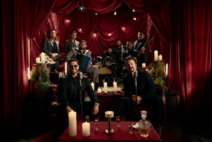 Ricardo Arjona y Grupo Firme presentan su colaboración «Amor Factura»