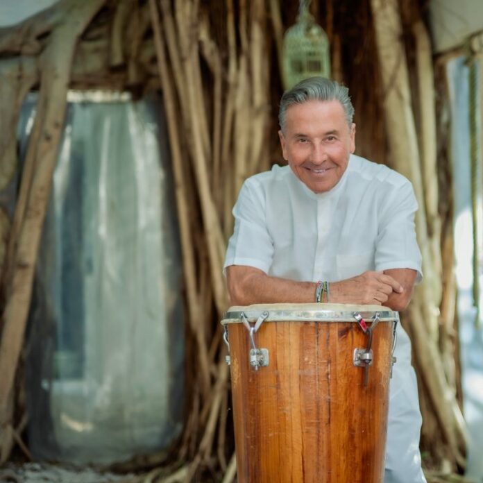 Ricardo Montaner Rinde Homenaje a Sus Raíces con «La Familia»