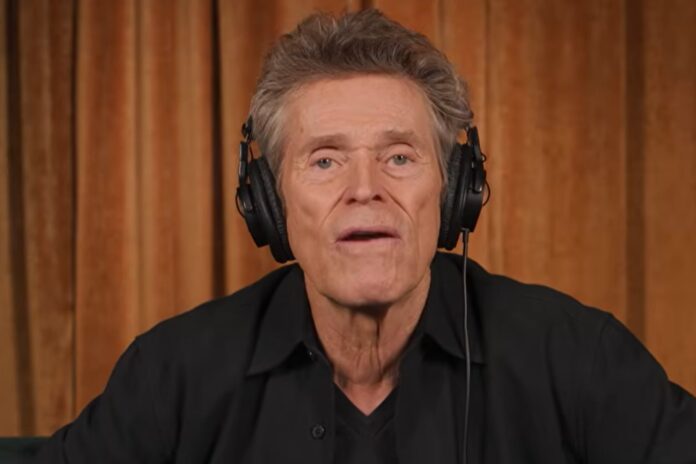 Willem Dafoe revela su vida sencilla en el campo: «La felicidad está en las pequeñas cosas»